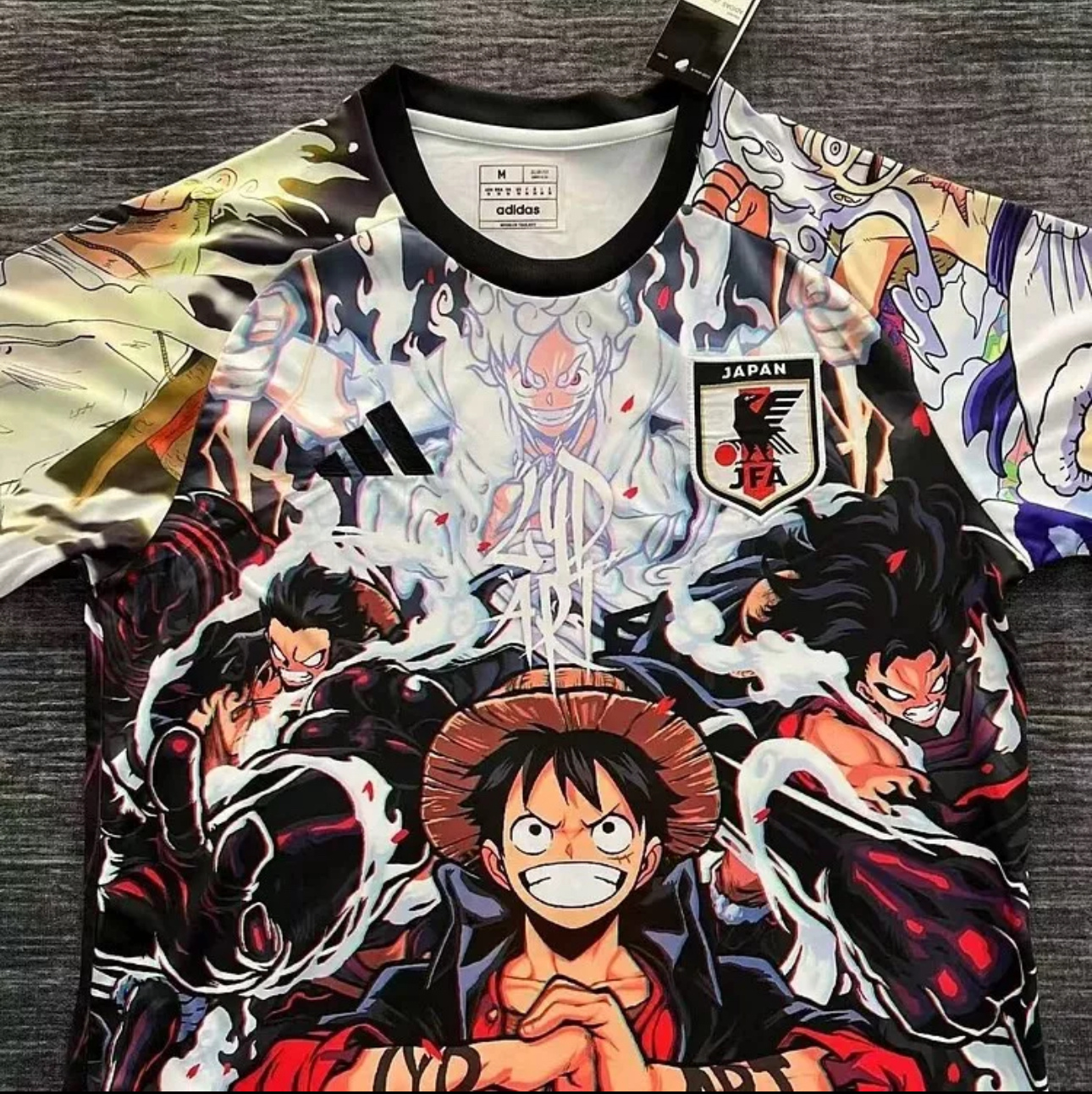 Maglia One Piece x Nazionale Giapponese – Edizione Limitata